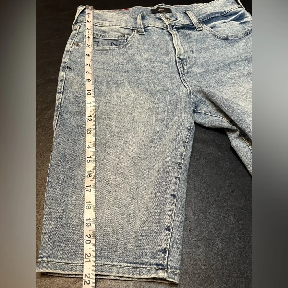 True Religion excellent nwt